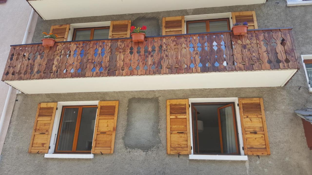 Chambre A Louer A La Nuitee Lanslebourg-Mont-Cenis Kültér fotó