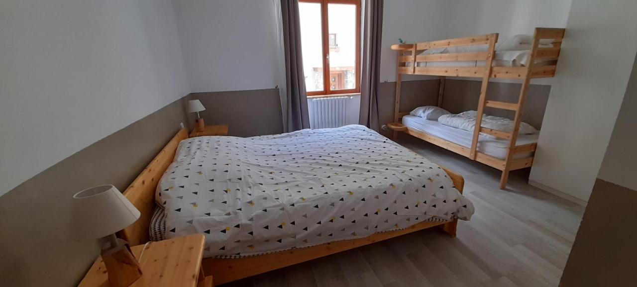 Chambre A Louer A La Nuitee Lanslebourg-Mont-Cenis Kültér fotó